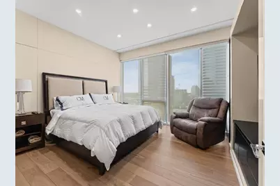1600 Post Oak Boulevard #1304, Houston, TX 77056 - Photo 15