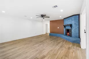 6010 Cartagena St, Houston, TX 77035 - Photo 11