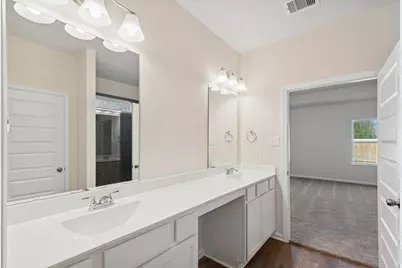 648 Woodhaven Lakes Drive, La Marque, TX 77568 - Photo 25