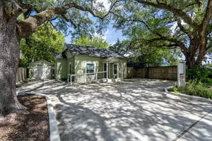 502 Malone St, Tomball, TX 77375 - Photo 5