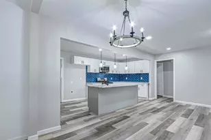 5914 Carew St, Houston, TX 77074 - Photo 9