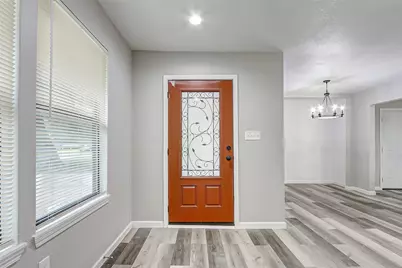 5914 Carew Street, Houston, TX 77074 - Photo 5