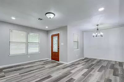 5914 Carew Street, Houston, TX 77074 - Photo 7