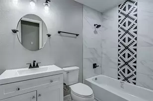 5914 Carew St, Houston, TX 77074 - Photo 35