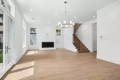 5 Wentworth Green Way, Houston, TX 77027 - Photo 15
