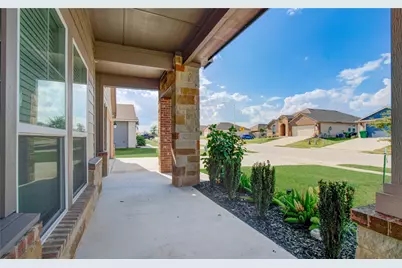 1013 Fannin, Brenham, TX 77833 - Photo 5