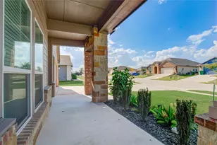 1013 Fannin, Brenham, TX 77833 - Photo 5