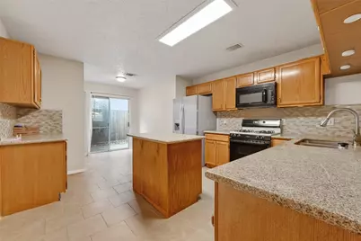 13514 Clayton Hill Drive, Houston, TX 77041 - Photo 15