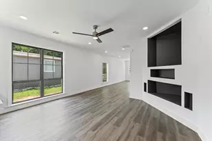 365 Rd 5605, Cleveland, TX 77327 - Photo 13