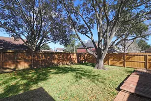 2120 Bennigan St, League City, TX 77573 - Photo 31