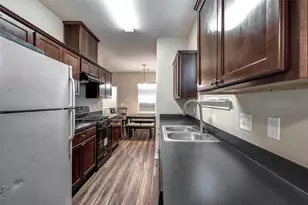 4918 Carmen St, Houston, TX 77033 - Photo 11