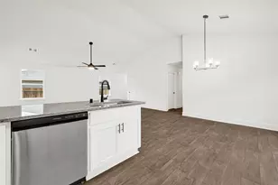 9352 Hard Rock Rd, Conroe, TX 77303 - Photo 11