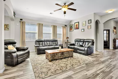 409 Billingsgate Chase, Conroe, TX 77304 - Photo 9