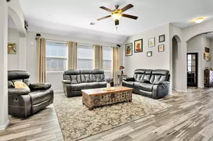 409 Billingsgate Chase, Conroe, TX 77304 - Photo 9