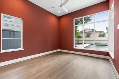 827 Rocky River Road, Houston, TX 77056 - Photo 21