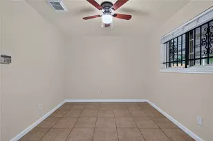 5210 Sandydale Ln, Houston, TX 77039 - Photo 17