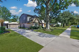 1012 Candlelight Ln, Houston, TX 77018 - Photo 3