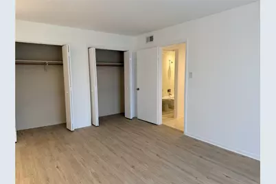 8523 Hearth Drive #19-34, Houston, TX 77054 - Photo 13