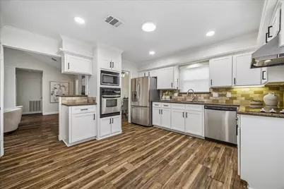6215 Rena Street, Houston, TX 77092 - Photo 5