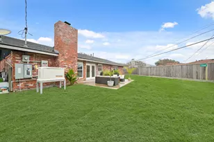 2841 Dominique Dr, Galveston, TX 77551 - Photo 25