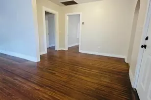 6109 Saxon Dr, Houston, TX 77092 - Photo 5