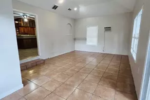 6109 Saxon Dr, Houston, TX 77092 - Photo 11