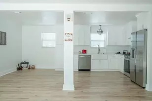 5203 Brookmeade Dr, Houston, TX 77045 - Photo 7