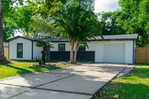 5203 Brookmeade Dr, Houston, TX 77045 - Photo 1