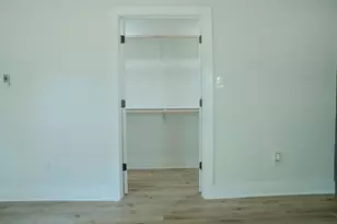 5203 Brookmeade Dr, Houston, TX 77045 - Photo 21