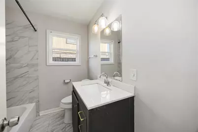 5934 Belcrest Street, Houston, TX 77033 - Photo 9