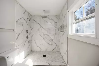 5934 Belcrest Street, Houston, TX 77033 - Photo 13