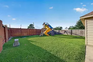 12611 Providence Cove Ct, Houston, TX 77086 - Photo 27