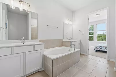 1121 Silver Dollar Trail, Georgetown, TX 78628 - Photo 15