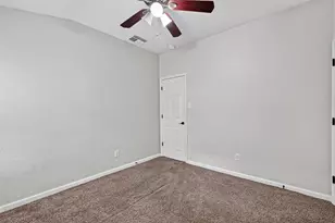10907 Barker Gate Ct, Cypress, TX 77433 - Photo 25