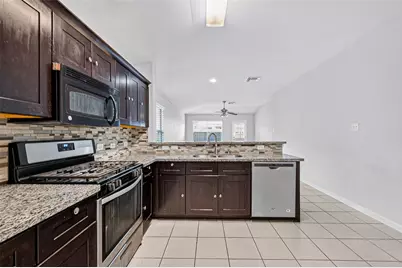 10907 Barker Gate Court, Cypress, TX 77433 - Photo 13