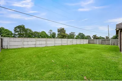676 Oak Circle Dr E, Conroe, TX 77301 - Photo 35