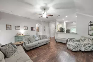 676 Oak Cir Dr E, Conroe, TX 77301 - Photo 21
