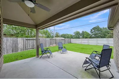 676 Oak Circle Dr E, Conroe, TX 77301 - Photo 33