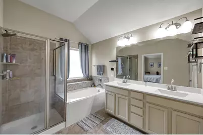 676 Oak Circle Dr E, Conroe, TX 77301 - Photo 27