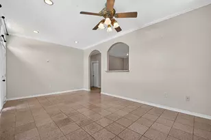 512 Bertloma St, Pasadena, TX 77502 - Photo 7