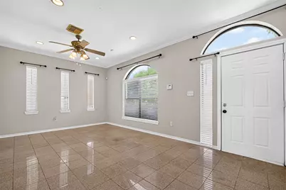 512 Bertloma Street, Pasadena, TX 77502 - Photo 5