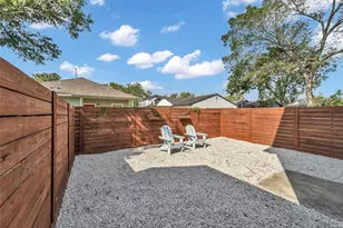 3925 Lowden St, Houston, TX 77051 - Photo 35