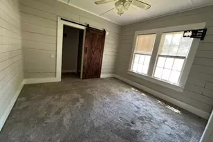 400 N Stevenson St, Eagle Lake, TX 77434 - Photo 15