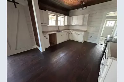 400 N Stevenson Street, Eagle Lake, TX 77434 - Photo 11