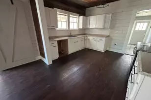 400 N Stevenson St, Eagle Lake, TX 77434 - Photo 11