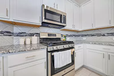 8710 Ruddy Duck Court, Baytown, TX 77521 - Photo 9