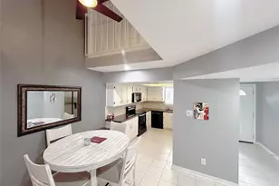 5005 Georgi Ln, Houston, TX 77092 - Photo 5