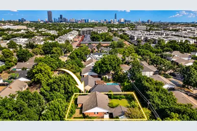 7903 Meadow Lake Lane, Houston, TX 77063 - Photo 3
