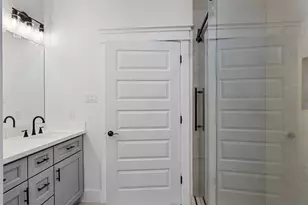 4111 E Toliver St, Houston, TX 77016 - Photo 17