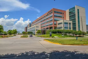 7575 Cambridge St, Houston, TX 77054 - Photo 29